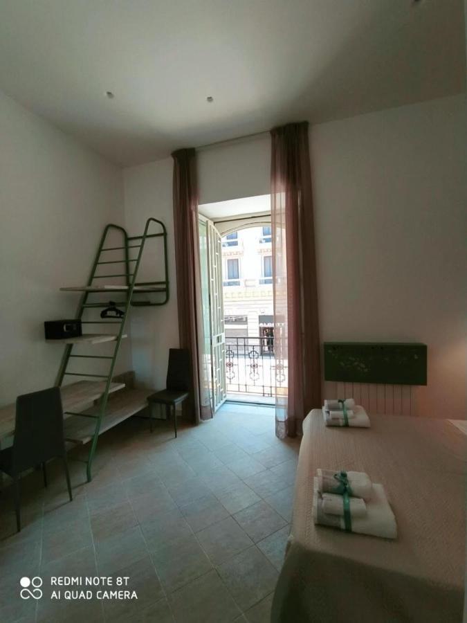 La Casa Di Halley Napoli Eksteriør billede