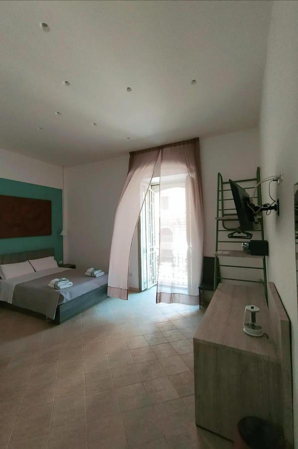La Casa Di Halley Napoli Eksteriør billede
